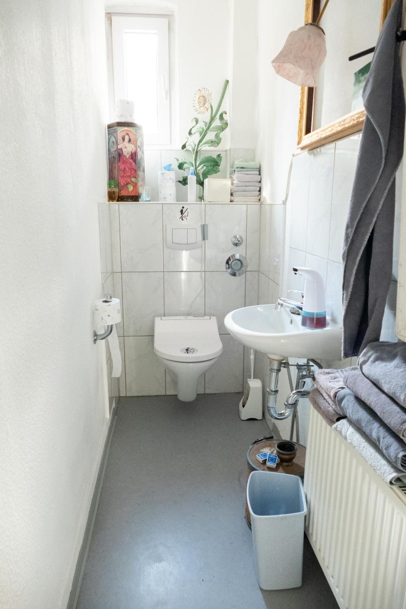 Zimmer In Kuenstlerwohnung Stuttgart Dış mekan fotoğraf