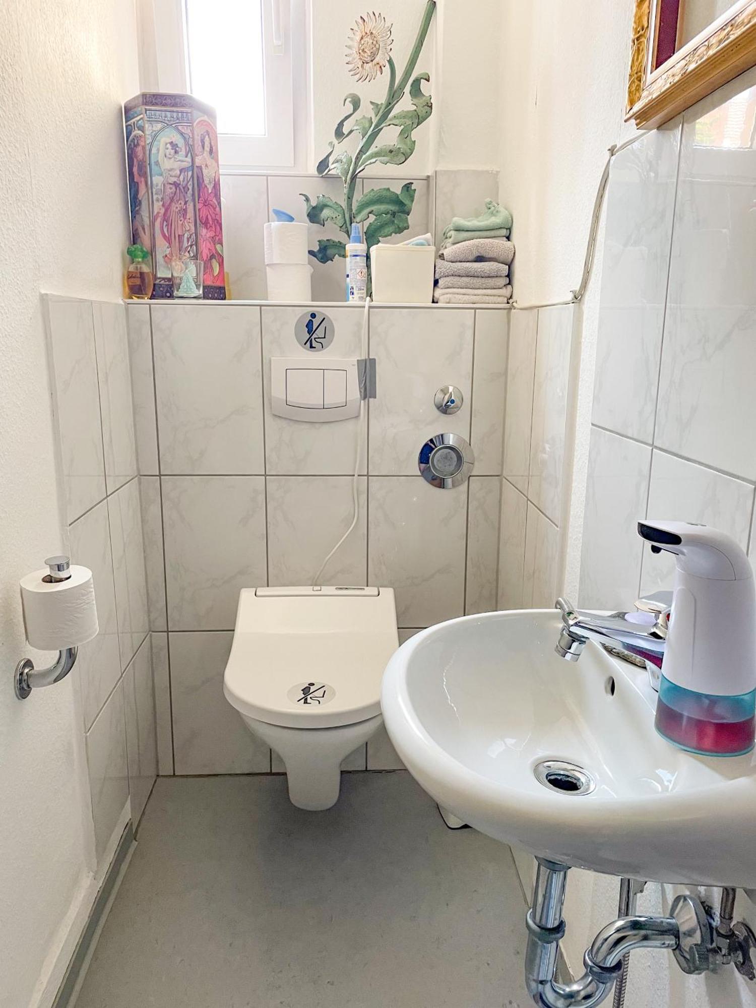 Zimmer In Kuenstlerwohnung Stuttgart Dış mekan fotoğraf